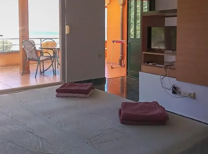 Апартаменты Frka Сали